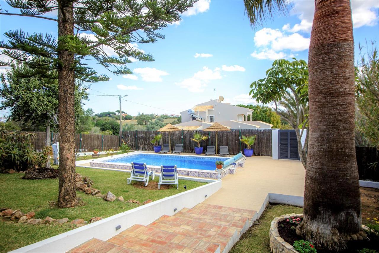 Villa Yvonne,Private Pool,Private Parking 1,7 Km From The Beatch Albufeira Exterior photo