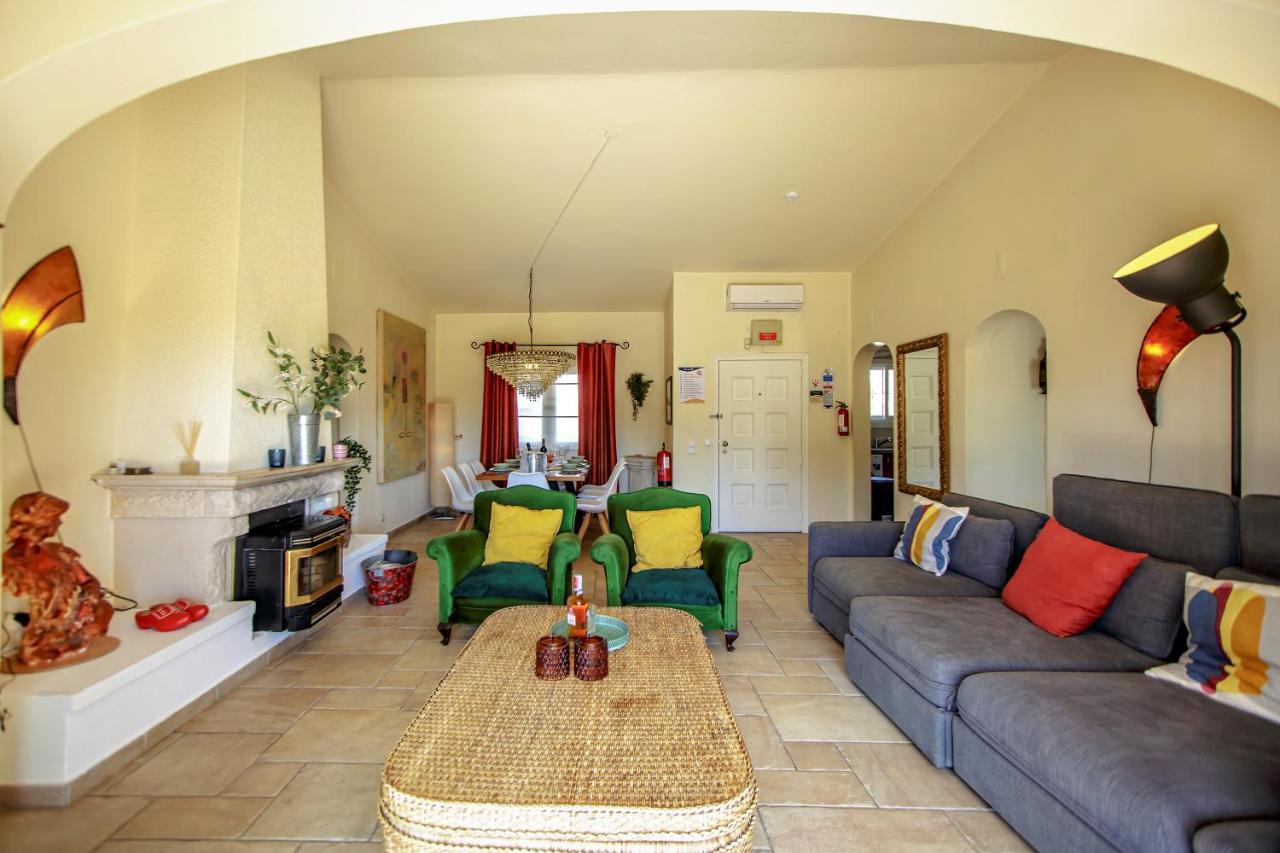Villa Yvonne,Private Pool,Private Parking 1,7 Km From The Beatch Albufeira Exterior photo